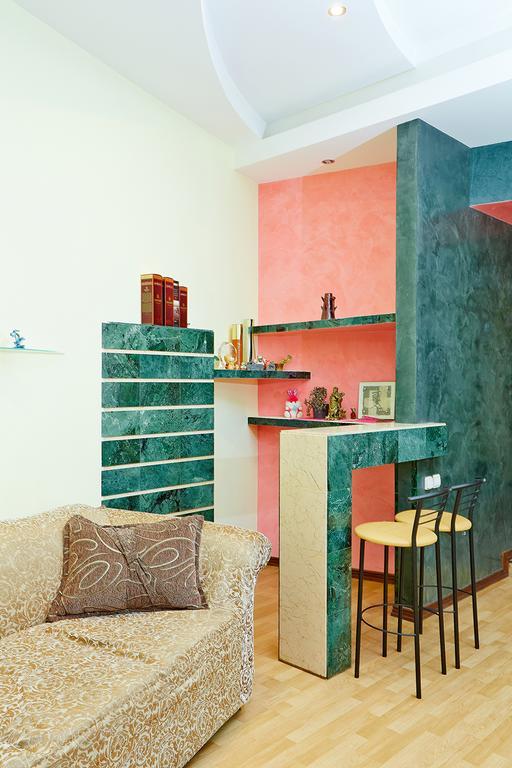 Apartment Deribasovskaya with jacuzzi Odessa Buitenkant foto