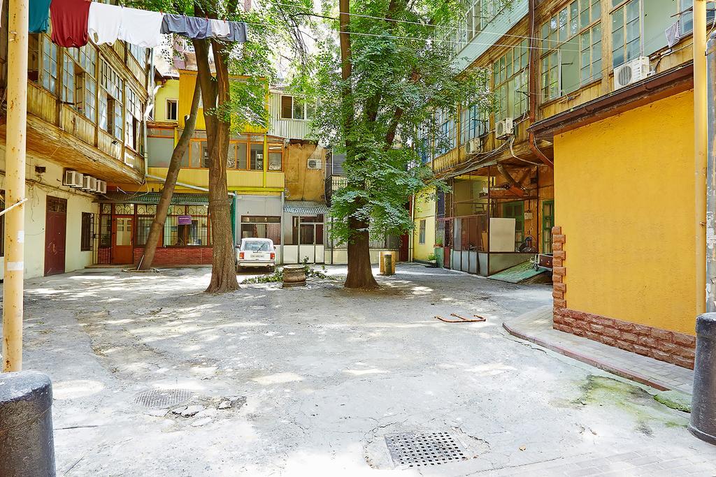Apartment Deribasovskaya with jacuzzi Odessa Buitenkant foto